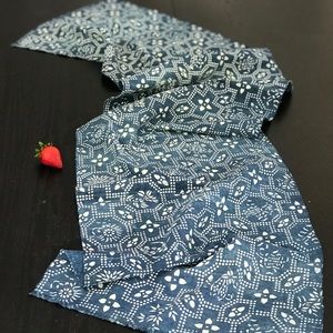 Vintage Look Scarf/ Tabke Runner/ Poncho